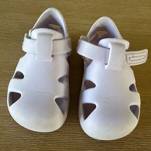 Lavender Ten Little Splash Sandals